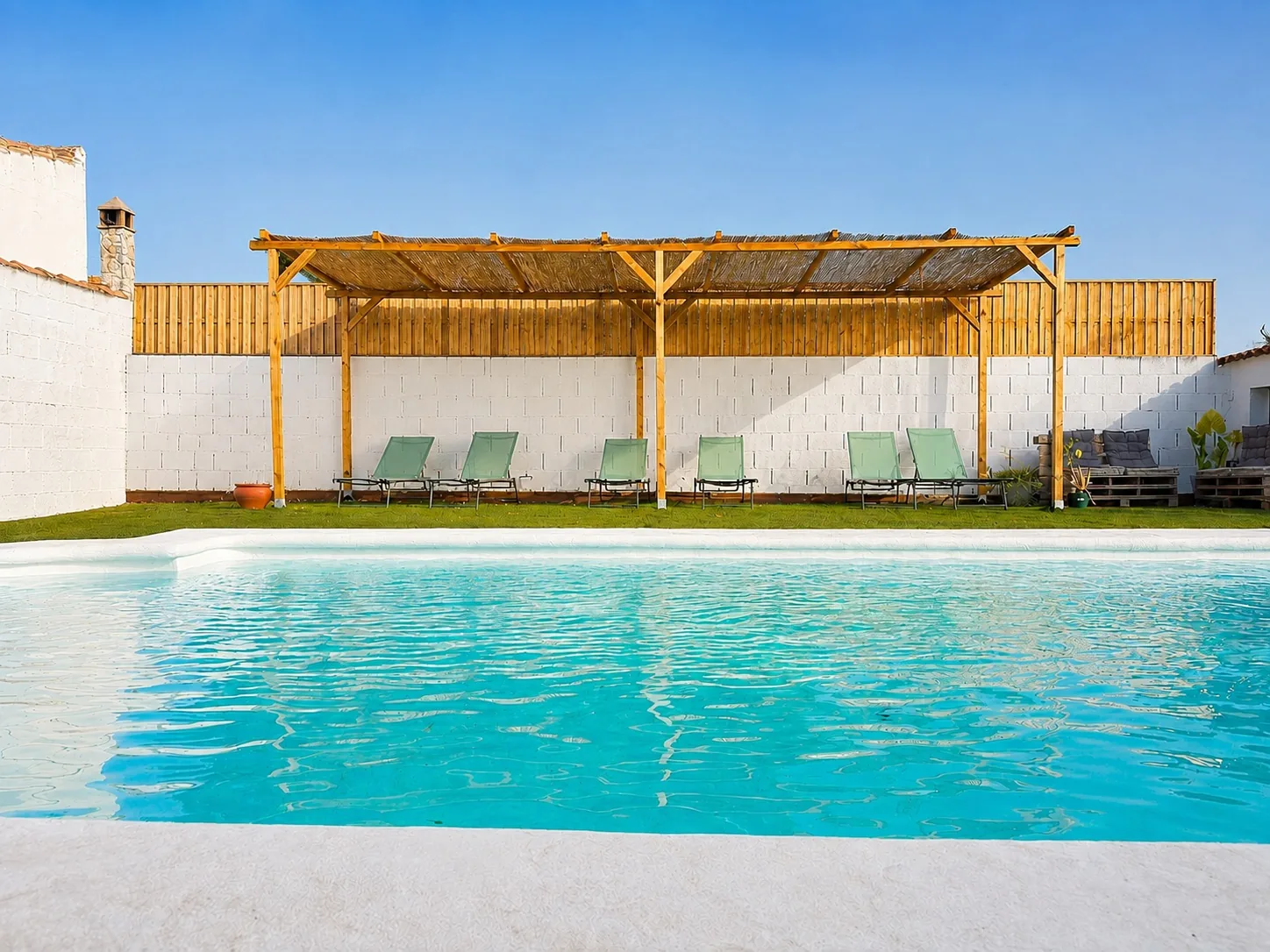 Piscina de JAVA Barrosa Suites